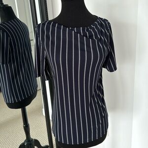 ann taylor blouse short sleeve cowl neck size small